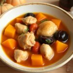 Теплое объятие осени: рагу из курицы с тыквой и черносливом, которое хочется повторять