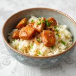 Черемша в главной роли: как приготовить рис с мясом и дикой зеленью весной
